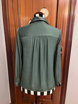 Blusa Sfera verde jade
