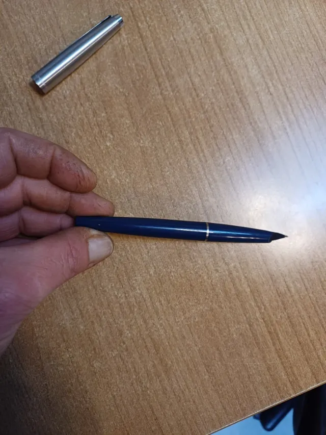 Pluma estilográfica Inoxcrom azul