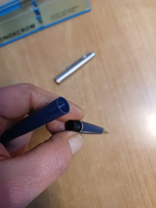 Pluma estilográfica Inoxcrom azul