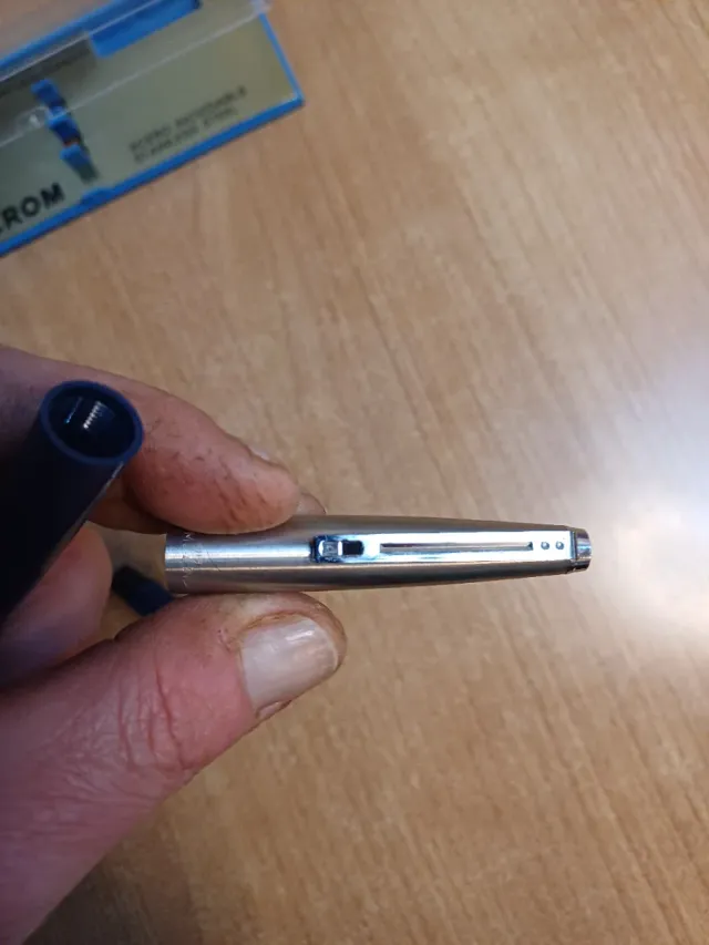 Pluma estilográfica Inoxcrom azul