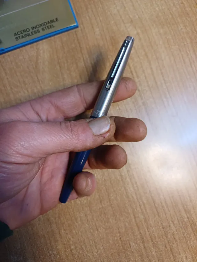 Pluma estilográfica Inoxcrom azul