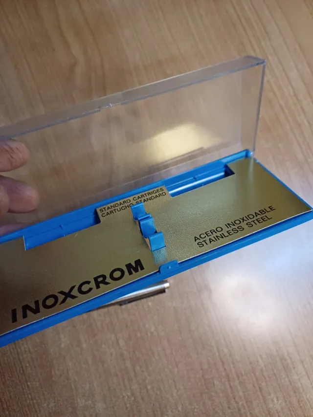 Pluma estilográfica Inoxcrom azul