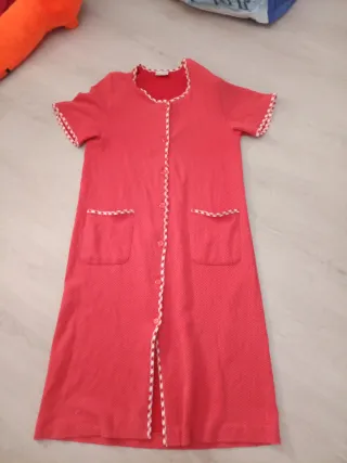 Vestiti 2€ scorrimento foto varie domande offerta