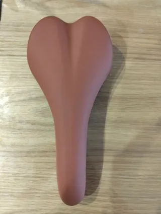 Sillín bici marrón nuevo a estrenar