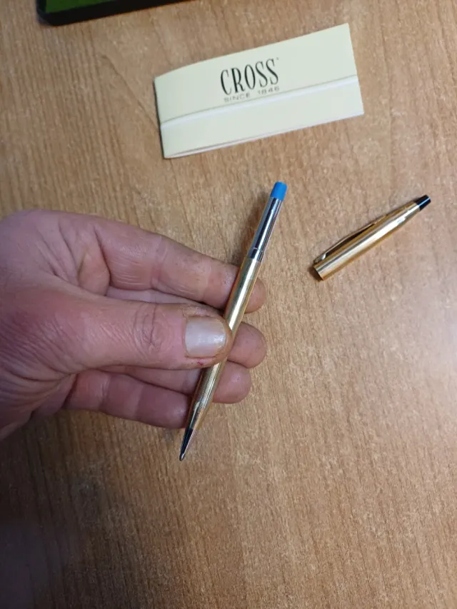 Bolígrafo Cross en estuche