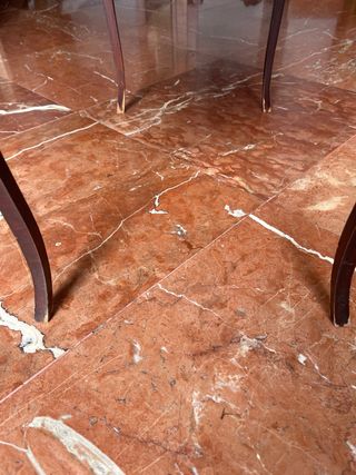 Mesita auxiliar estilo francés