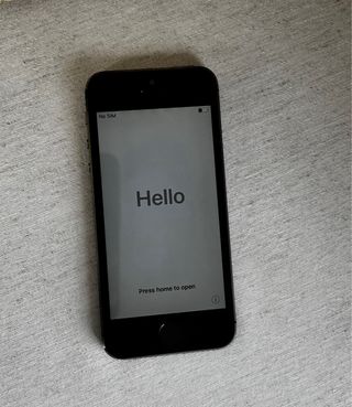 iPhone 5S 32GB Grigio Siderale + auricolari iPhone