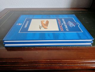 Los Exploradores I y II