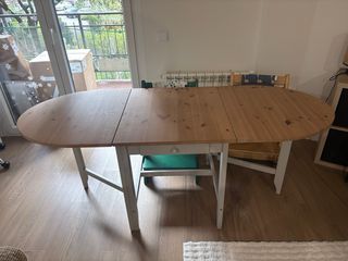 Urge! Mesa extensible IKEA madera maciza