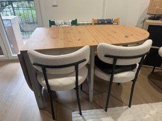 Urge! Mesa extensible IKEA madera maciza