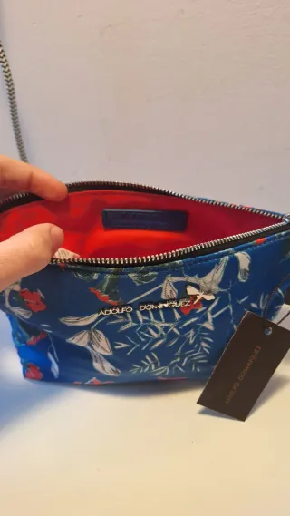 Neceser Adolfo Domínguez Azul Flores