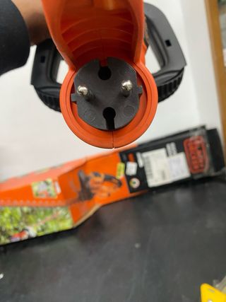 Cortasetos Eléctrico Black+Decker