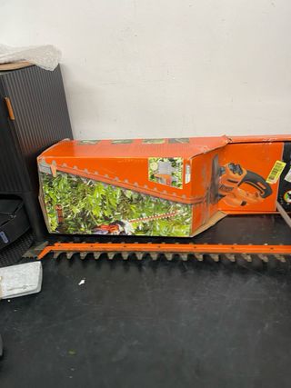 Cortasetos Eléctrico Black+Decker