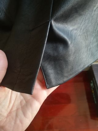 Falda Morgan negra botones laterales T.36