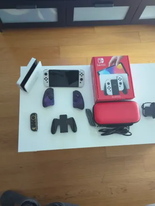 Nintendo Switch OLED Blanca con accesorios