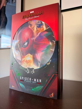 Spiderman Upgraded Suit Hot toy