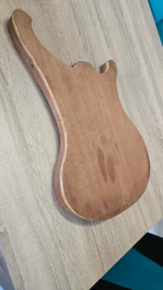Cuerpo Bajo Rickenbacker Sapelly Natural