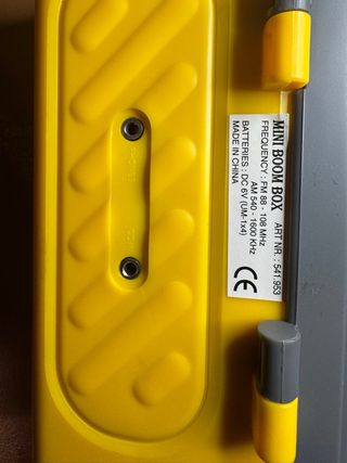 Radio AM/FM y Cassette Mini Boom Box