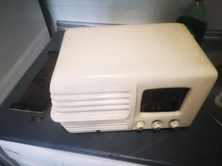 Radio Válvulas Clarion RA-41B Años 40/50