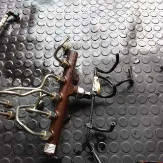 Rampa inyectores K9K Delphi