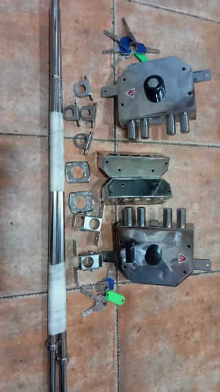 Cerraduras de seguridad y accesorios