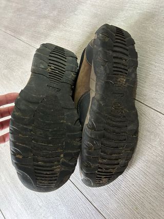Zapatos Clarks Marrones y Negros