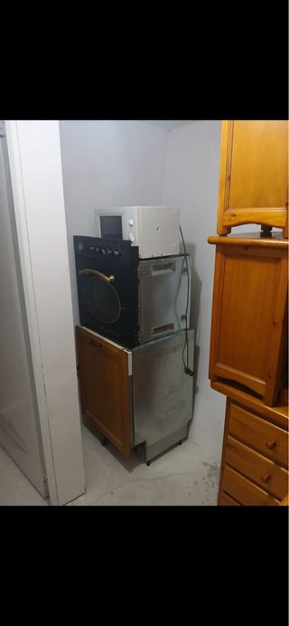 Lavavajillas, Microondas y Horno