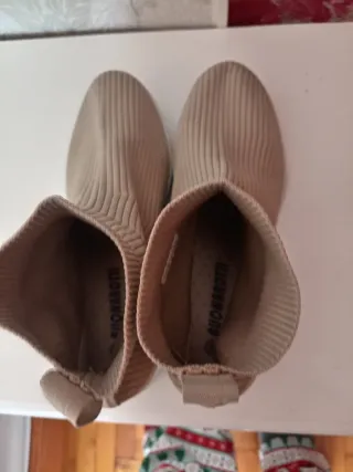 Botines elásticos beige