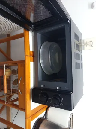 Microondas Cecotec Negro