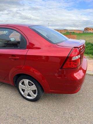 Chevrolet Aveo 2010 • 145.000 km • Etiqueta C
