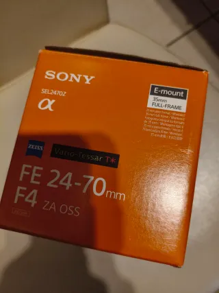 Obiettivo vario tessaer FE 4/24-70 attacco e-mont