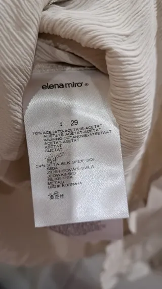 Camiseta beige Elena Miro