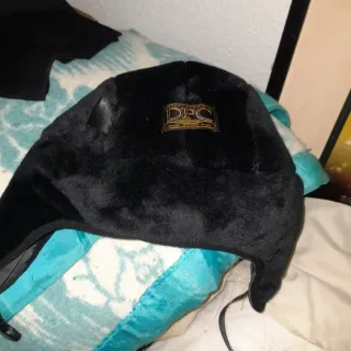 Gorro de invierno negro