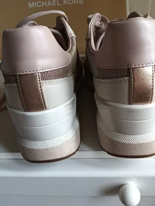 Playeras Michael Kors Doradas y Rosas