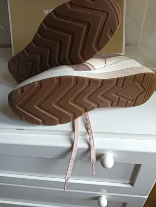 Playeras Michael Kors Doradas y Rosas