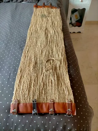 Cinturón de esparto con hebillas