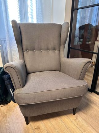 Poltrona in tessuto grigio Ikea