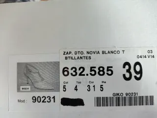 Zapatos de tacón blancos talla 39