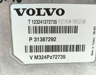 Centralita volvo 2126876 31387292 v40 momentum