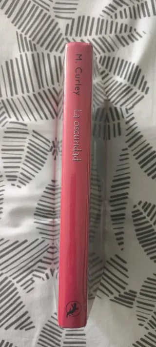 Libros "La llave" y "la oscuridad"