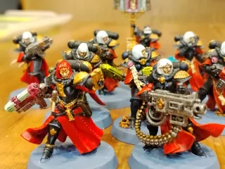 Hermanas de Batalla Adeptas Sororitas Canonesa