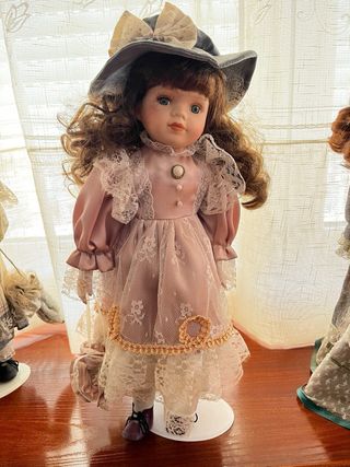 Bambole d'epoca per la decorazione