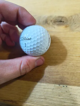 Lote 6 Bolas Golf Srixon, Titleist, Strata,