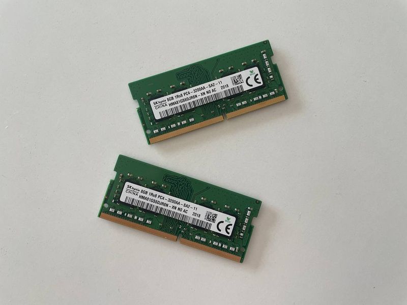 2x 8GB DDR4 3200MHz SK Hynix RAM Portátil