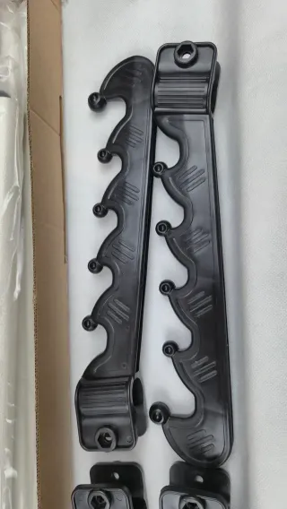 Appendiabiti estensibile da terra a soffitto