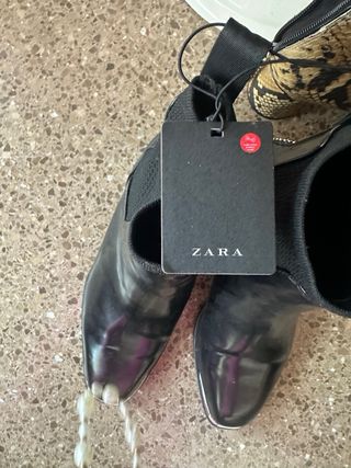 Botines Zara Negros con Tachuelas