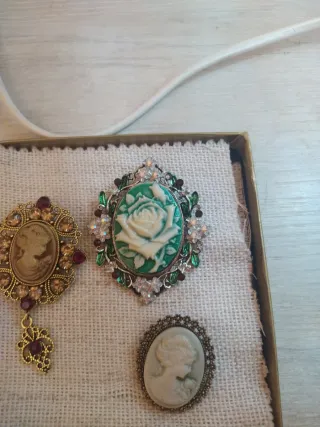 3 Broches Cameo para modernismo
