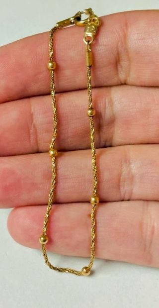 Pulsera con bolitas en oro laminado de 18 quilates