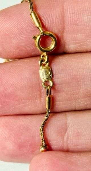 Pulsera con bolitas en oro laminado de 18 quilates