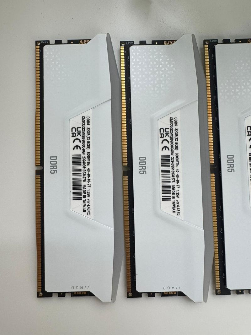 PACK 64GB (2 Kits de 32GB) Corsair Vengeance RGB afbeelding 3